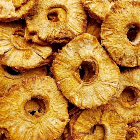 natural dried pineapple